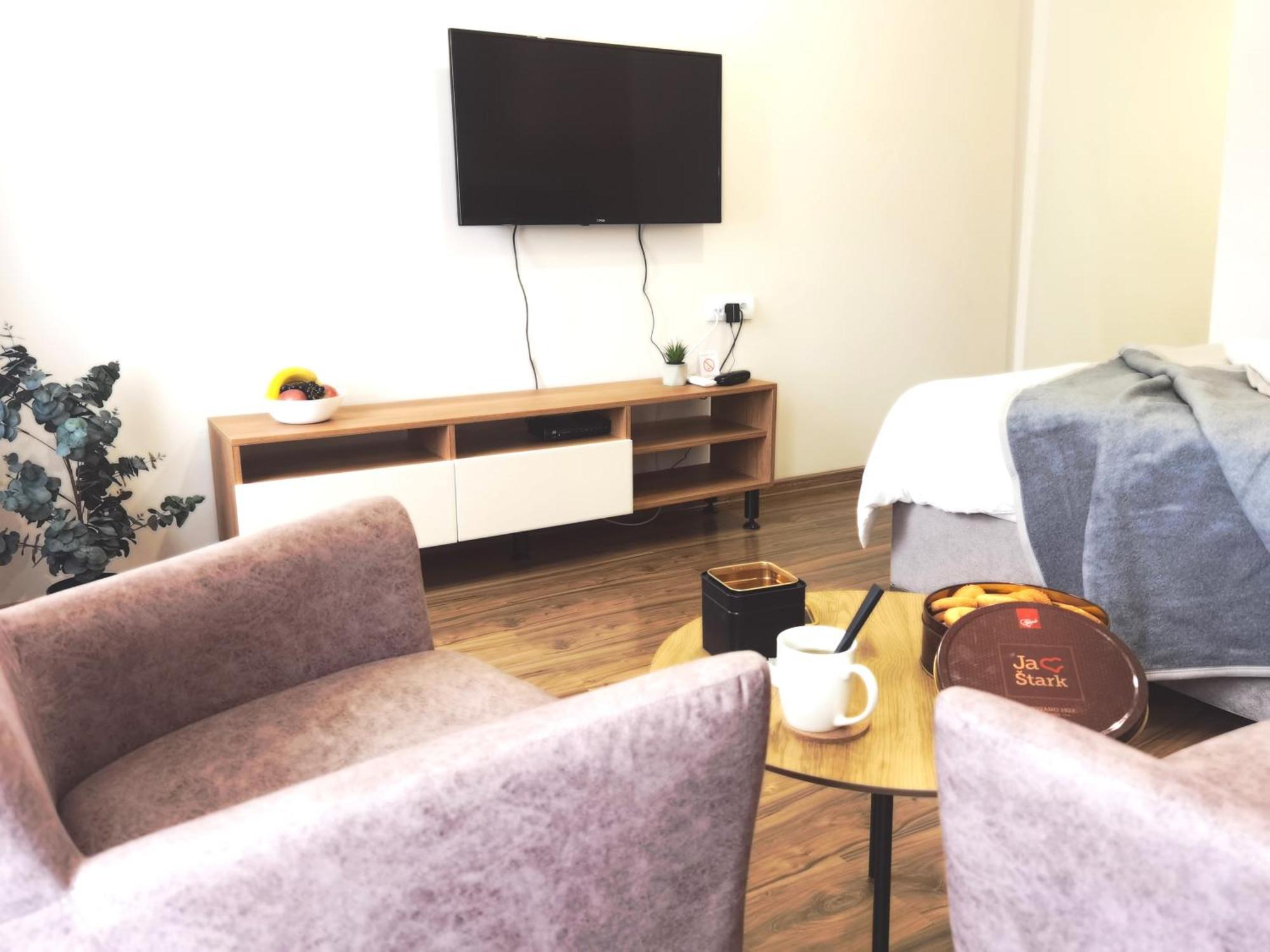 Dani Lux Belgrade Center Studio Apartment Εξωτερικό φωτογραφία